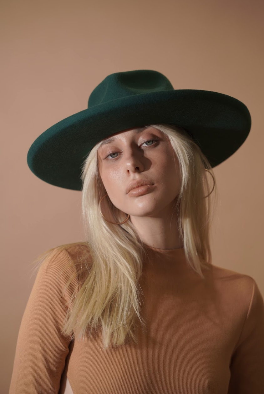 Chapeaux - Green