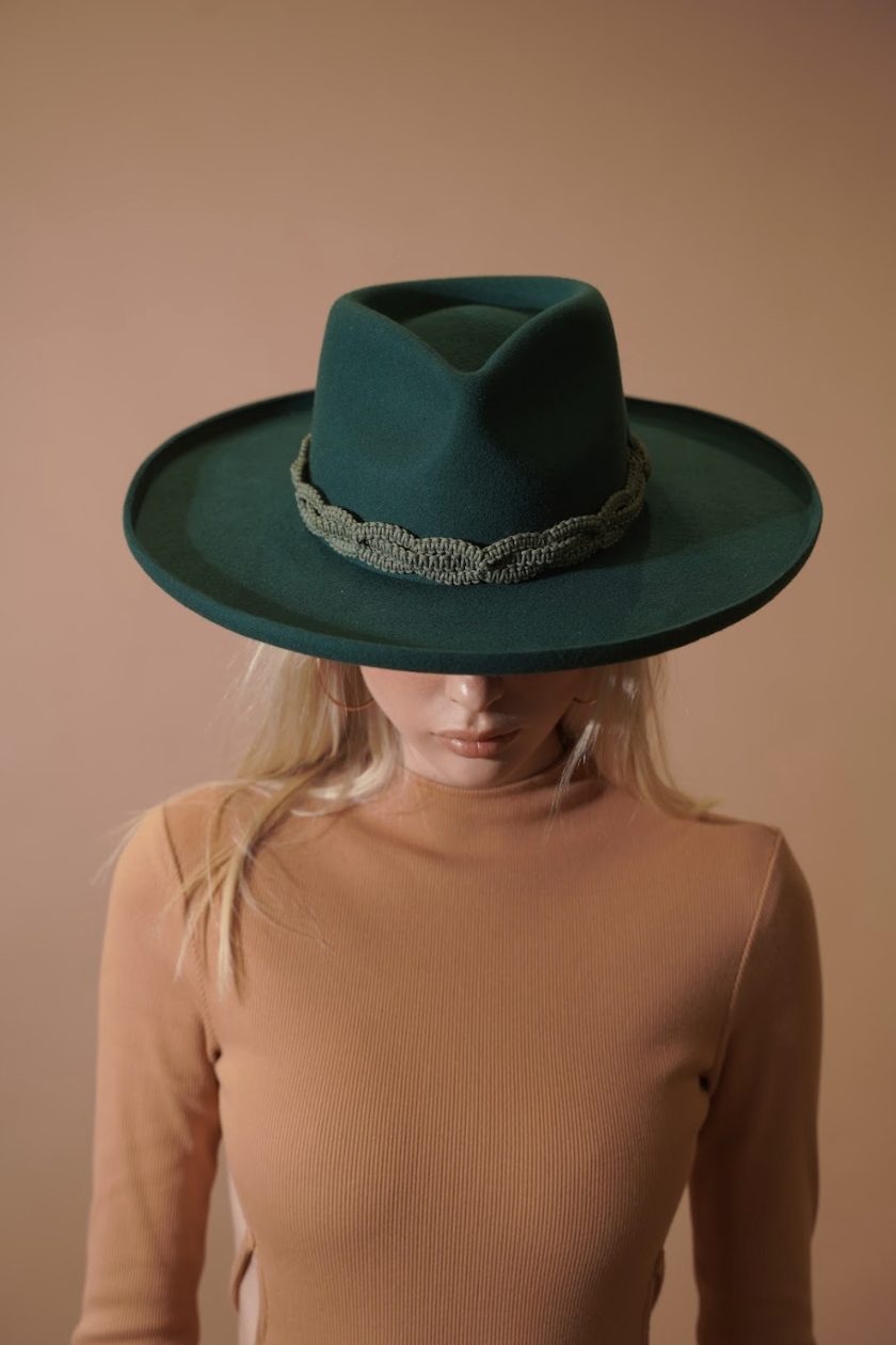 Chapeaux - Green
