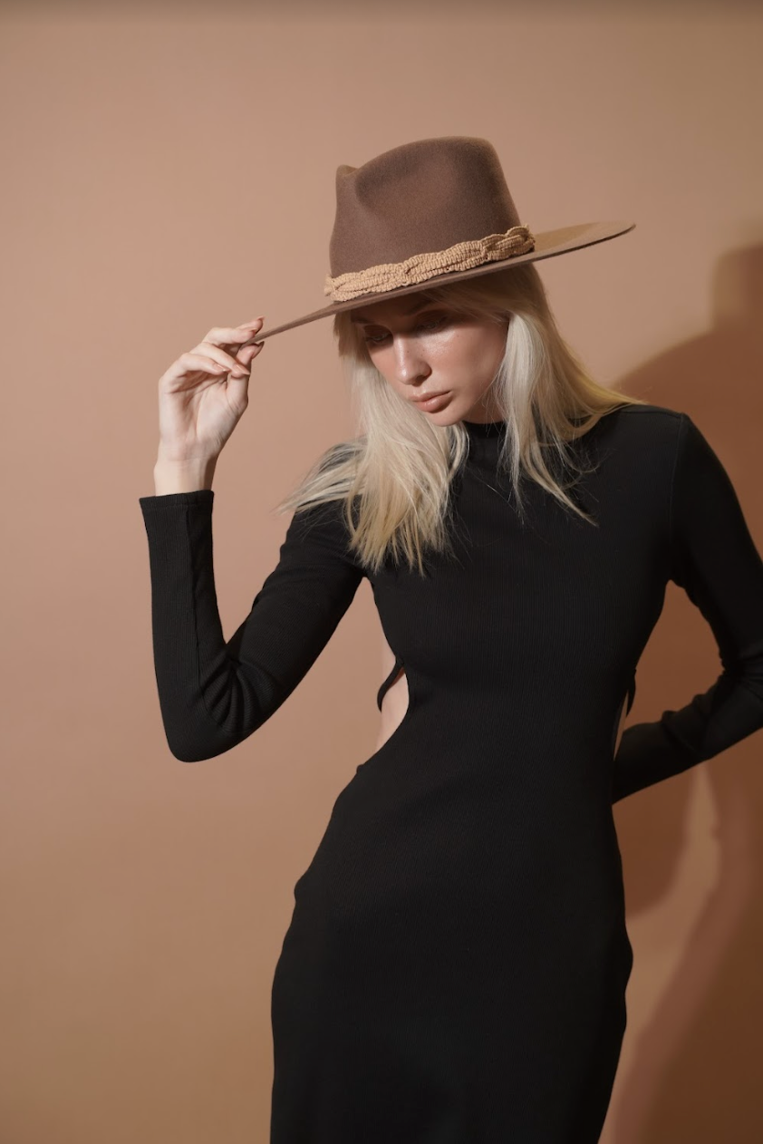 Chapeaux - Brown