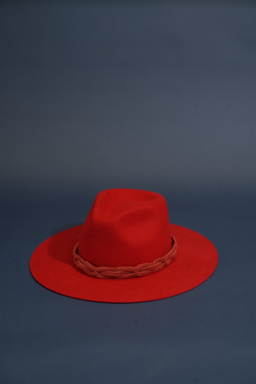 Chapeaux - Red