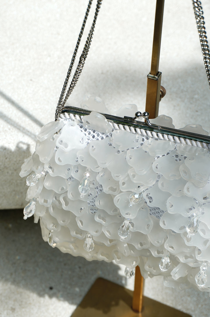 Infinitude Taylor Clutch - Clear Cloud