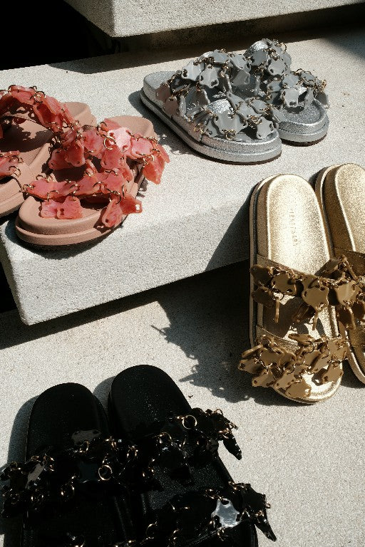 Infinitude Sandals - Coral