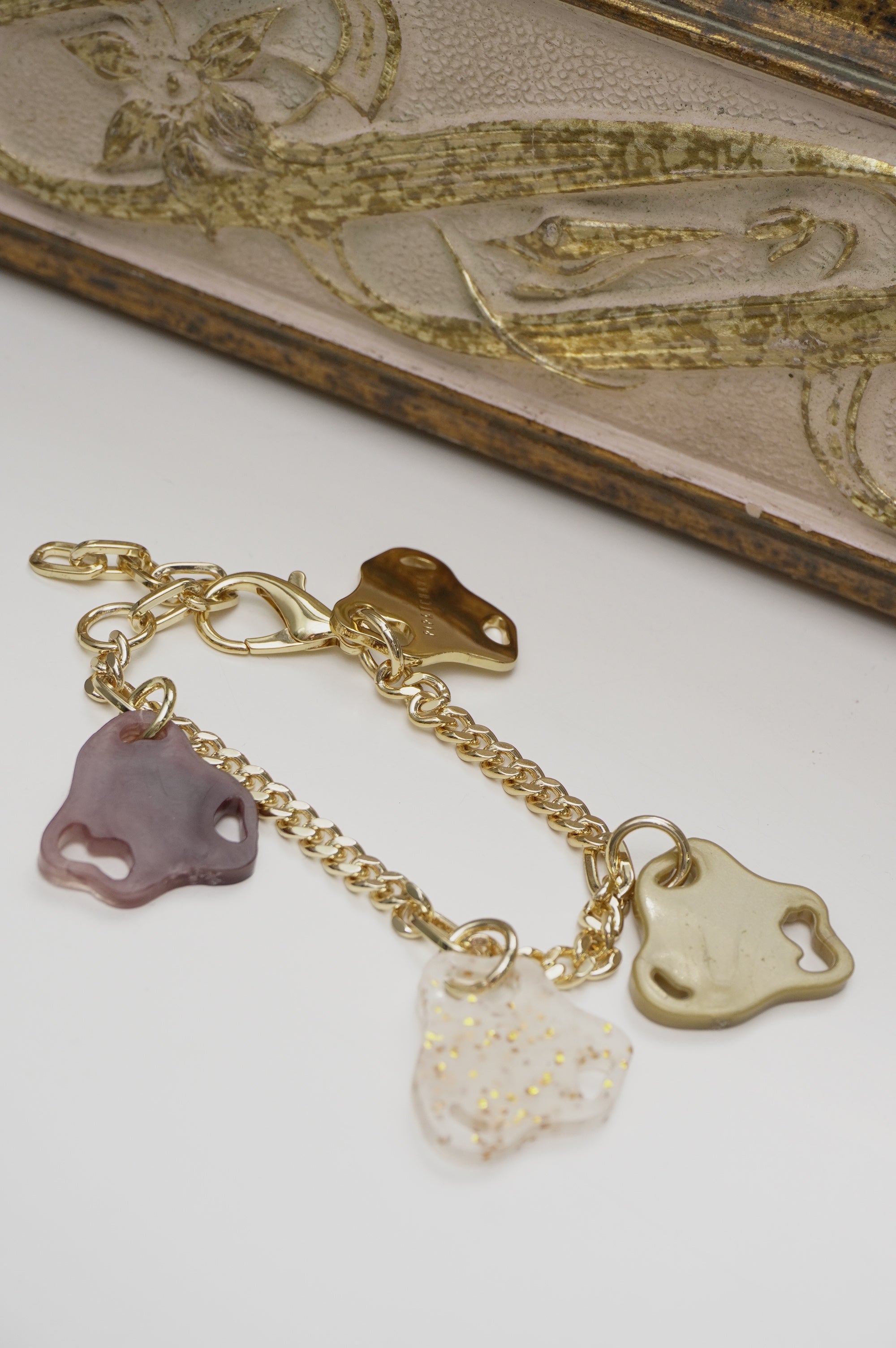 Infinitude Bracelet Gold (Three infinitude) Choc mousse (Free size)