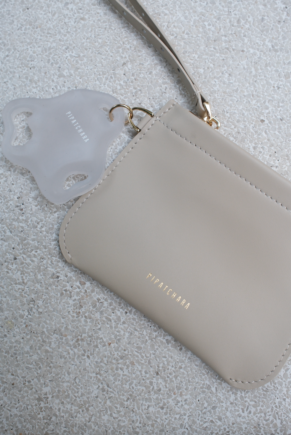 Opal Cardholder - Smoke White