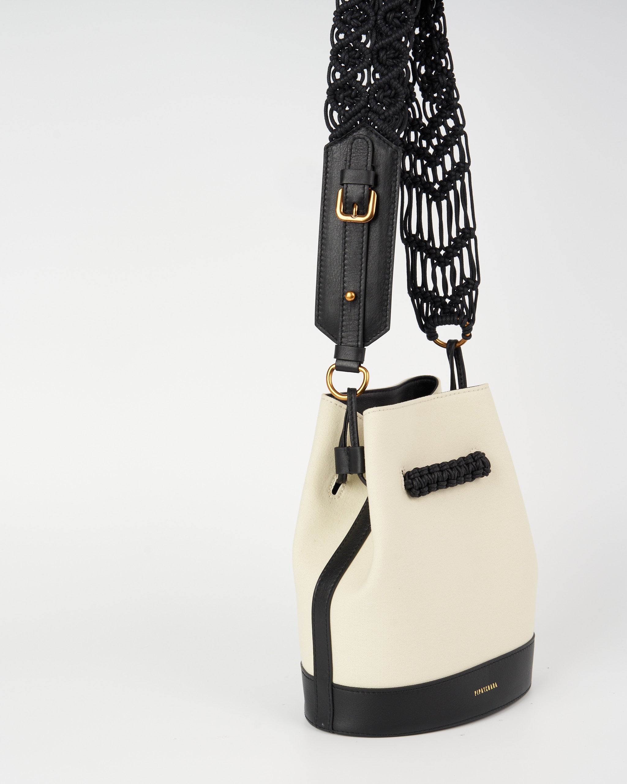 Canvas Sham Bucket Bag Black