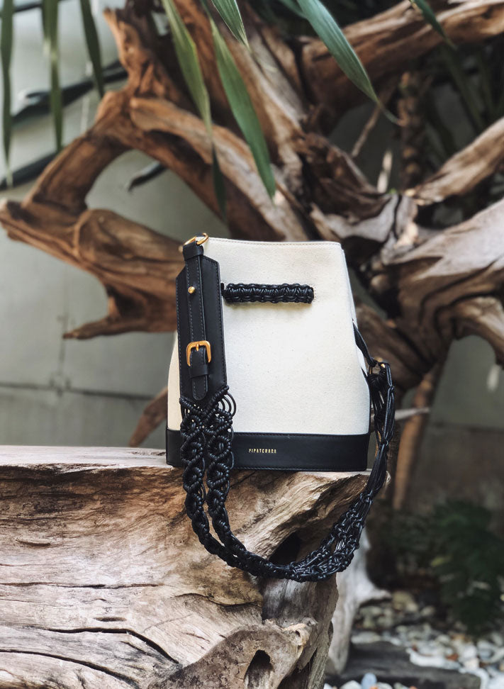 Canvas Sham Bucket Bag Black